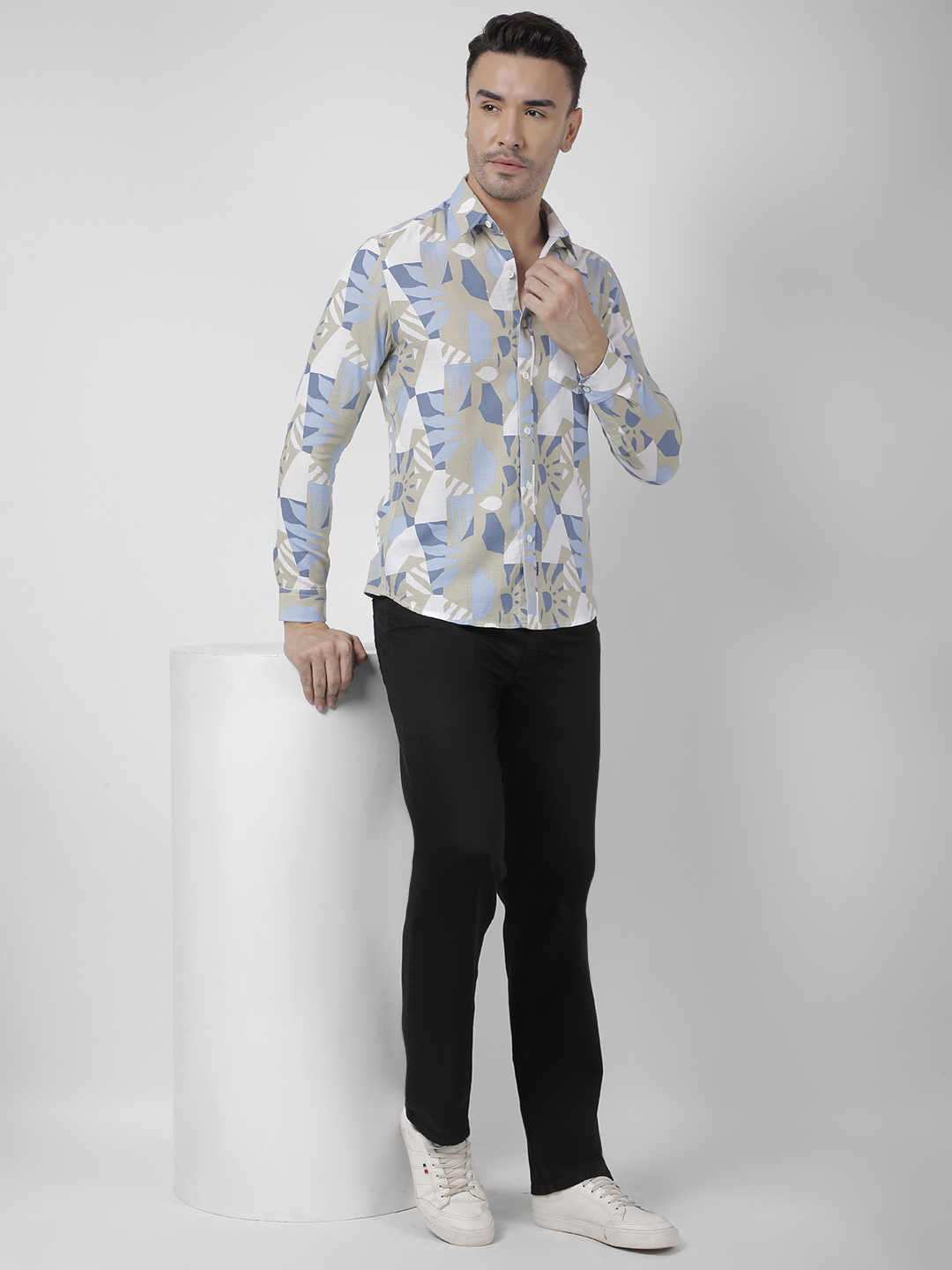 Numero Uno Men Geometric Print Slim Fit Shirt